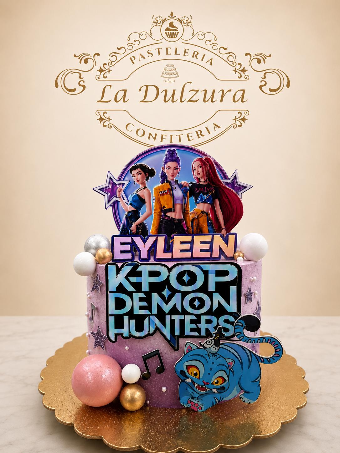 Tarta K-Pop Personalizada