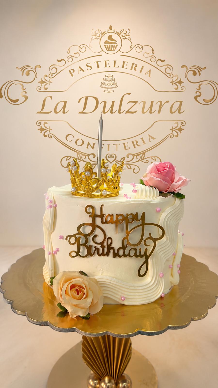 Tarta Elegante de Cumpleaños