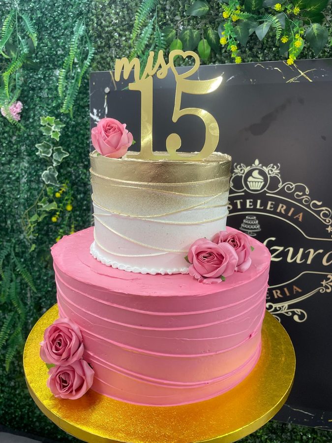 Tarta de Quince Años - La Dulzura